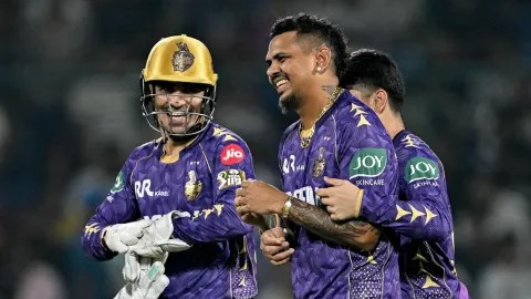 IPL 2025: KKR Spinners stuns DC’s with a tense finish
