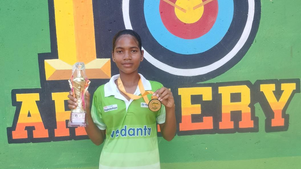 Kalahandi girl Jhili Munda bags bronze in the Janjatiya Khel Mahotsav Tribal Archery
