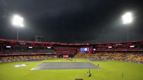 IPL 2025: Rain Abandons RCB-KKR Clash, KKR Eliminated from Playoffs, RCB Qualify