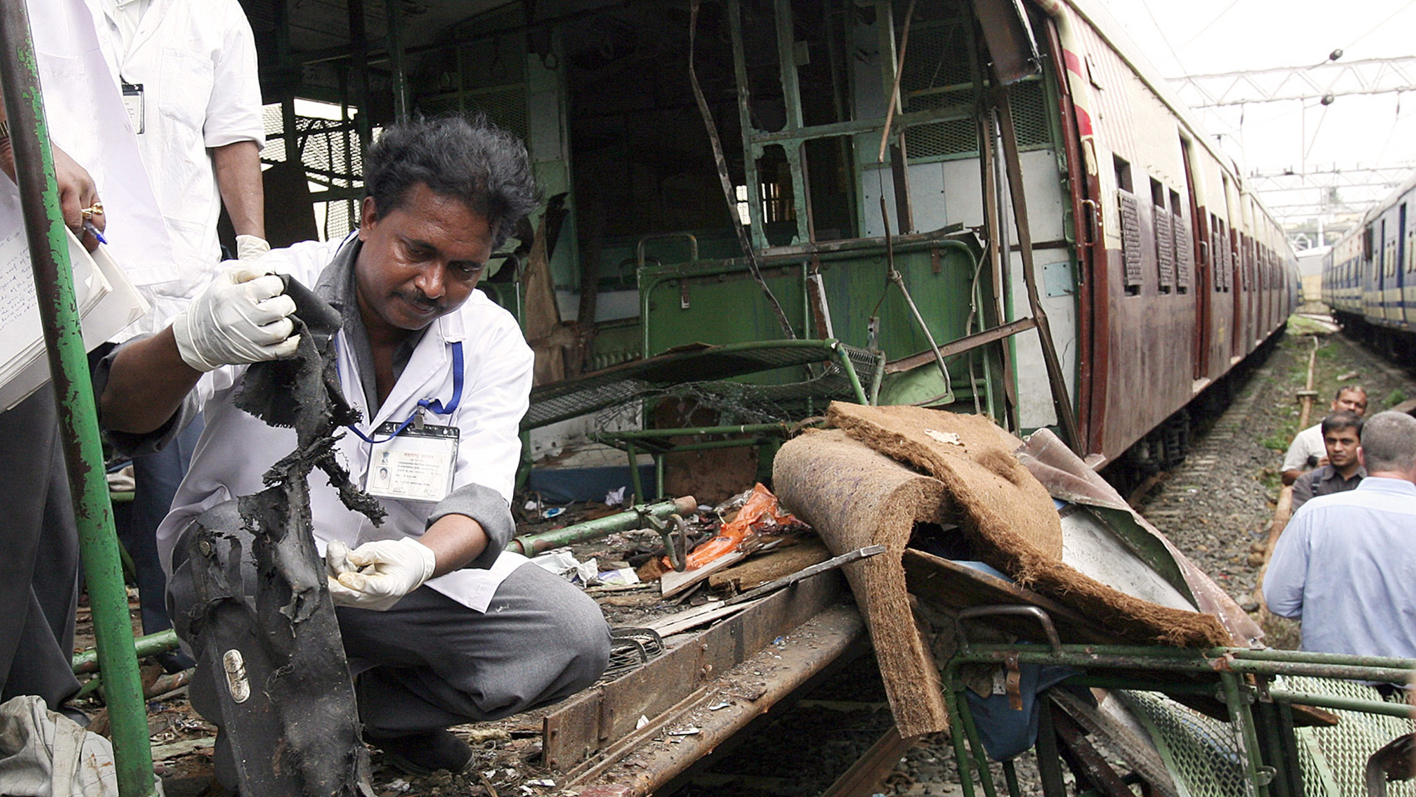Maharashtra Govt Challenges Mumbai Blast Acquittal Verdict