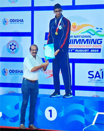 Odia swimmer Sai Swarup creates history in national meet