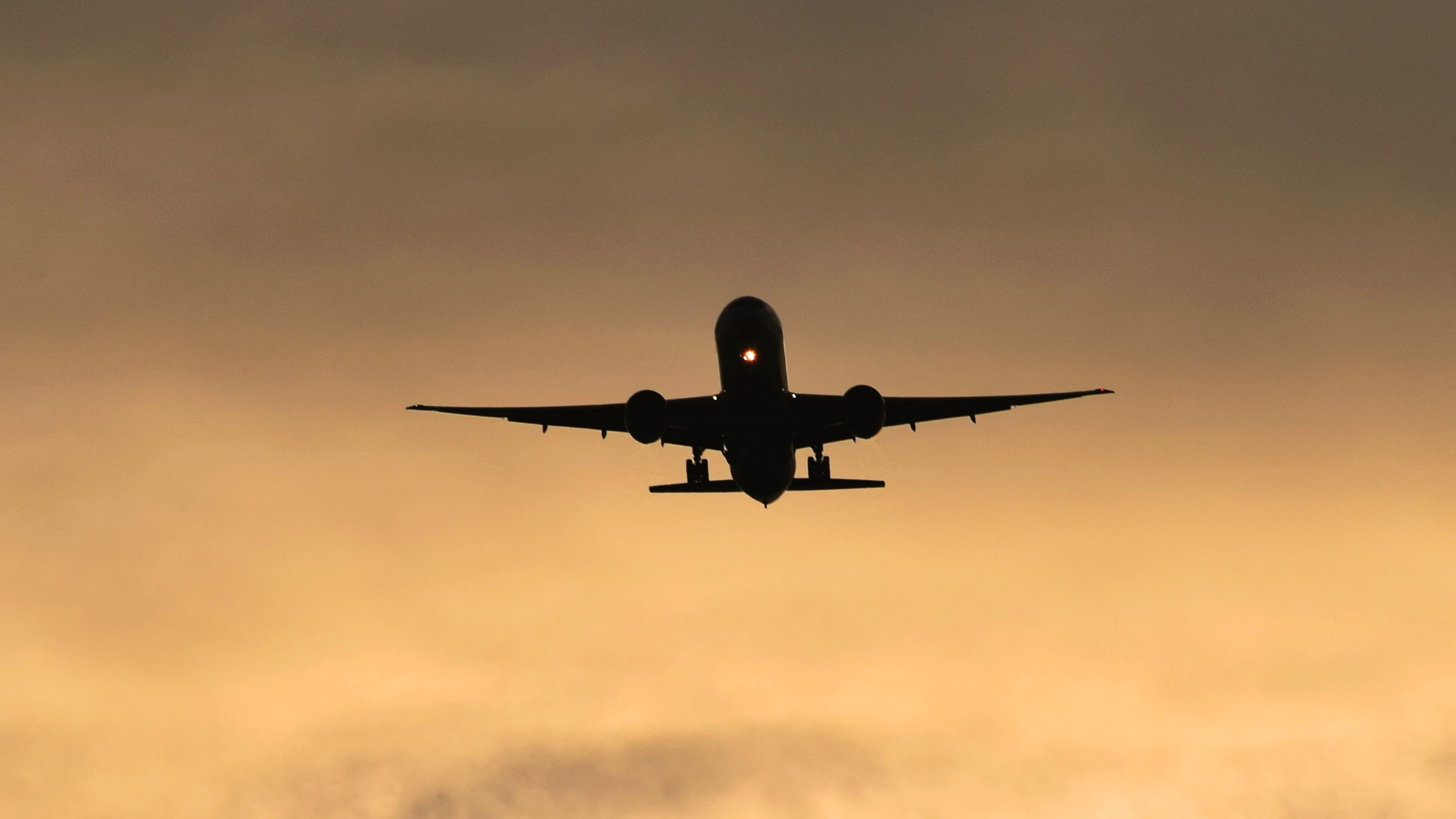 India Extends Pakistan Flight Ban Until Sep 24 ✈️