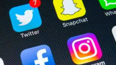No Whatsapp or Instagram: This country bans social media for children under 16