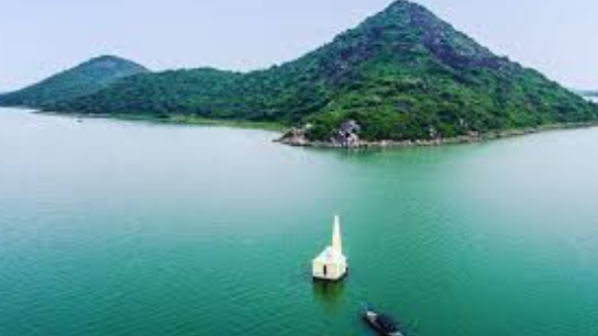 "Chilika lake that fed us for generations, is now struggling": Will it survive?Exploring the multifaceted environmental challenges threatening Chilika Lake, Asia's largest brackish water lagoon, and its critical ecosystem.