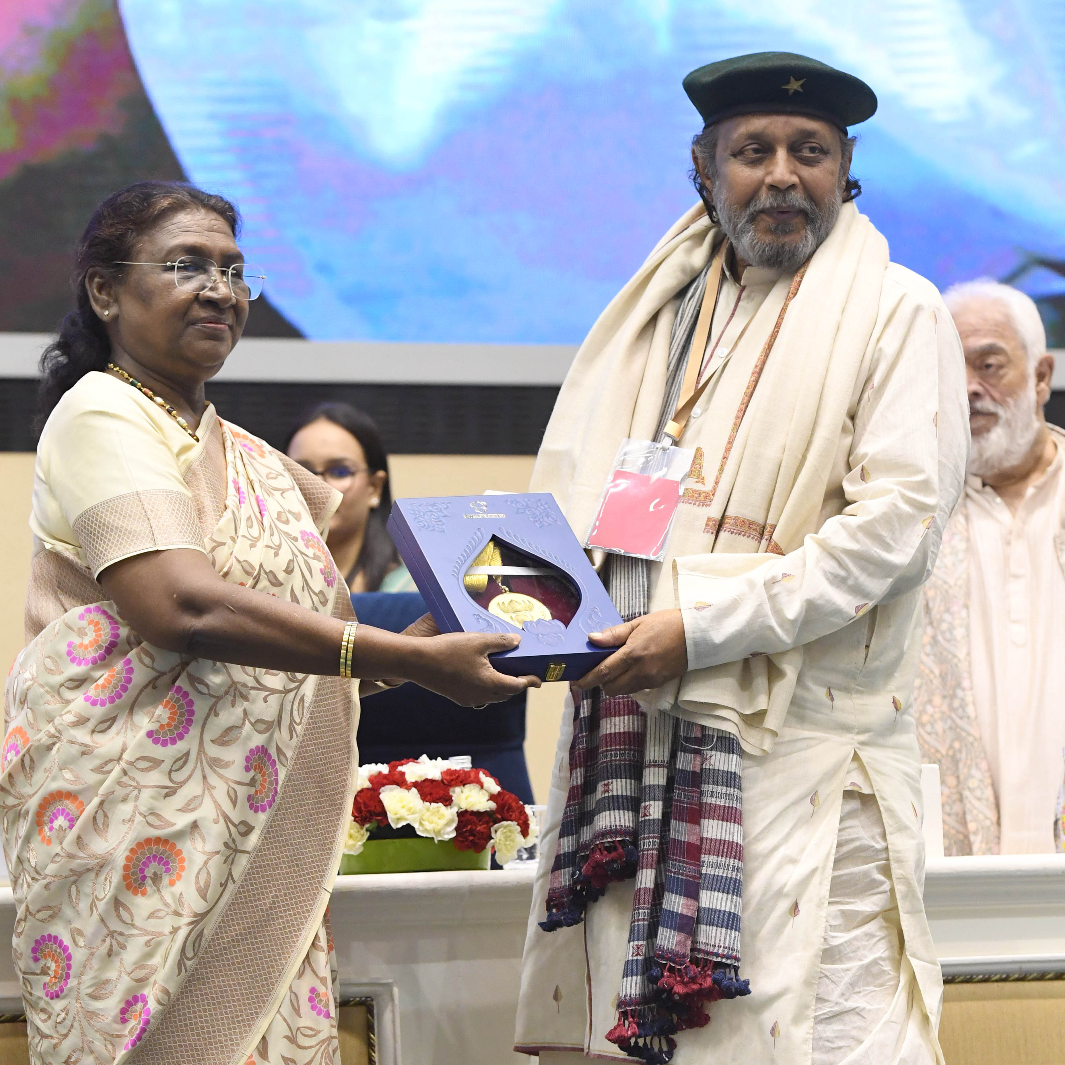 Mithun Chakraborty receives Dadasaheb Phalke Award
