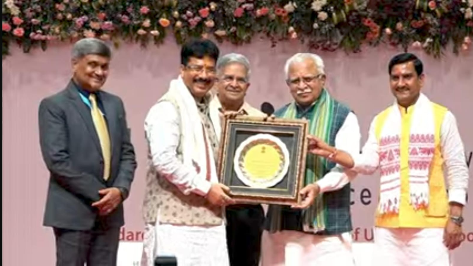 CRUT gets ‘City with Best Public Transport system’ award at UMI 2024