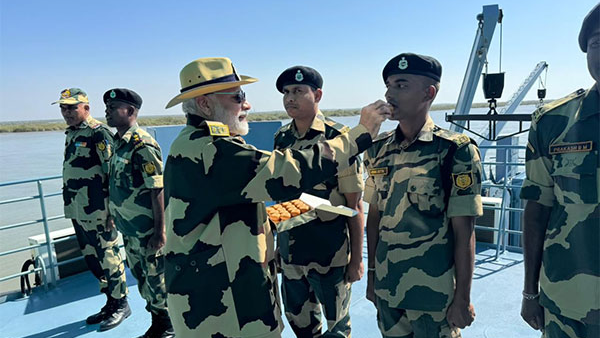 PM Modi spends Diwali with troops in Gujarat