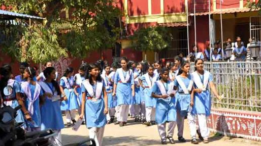 Odisha increases midday meal rates for school students