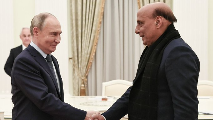 Rajnath Singh calls on Russian President Vladimir Putin in Moscow