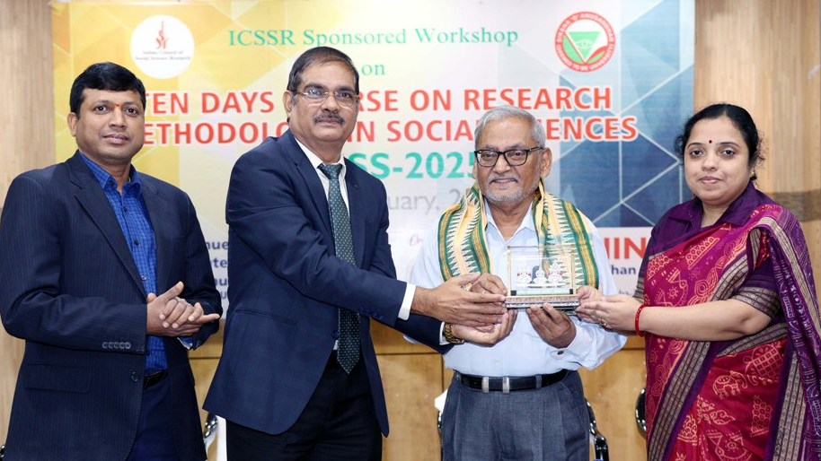 10-day workshop on research methodology begins at SOA