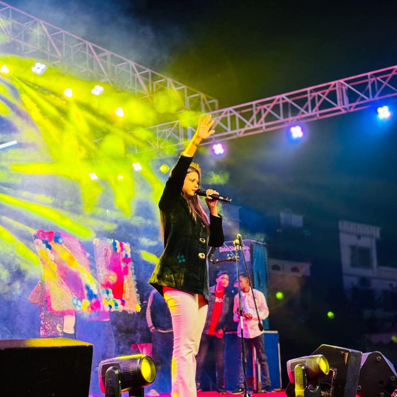 Ekamra Utsav: Ghoda Nach, Antara mesmerize audience