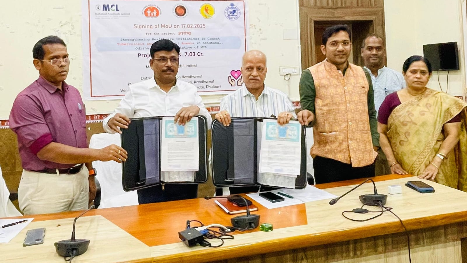 MCL signs MoU for strengthening healthcare initiatives in Kandhamal