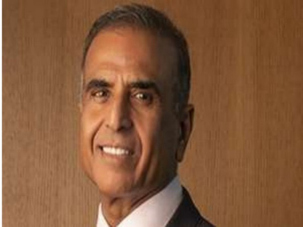 Sunil Mittal awarded with Honorary Knighthood by British High Commission