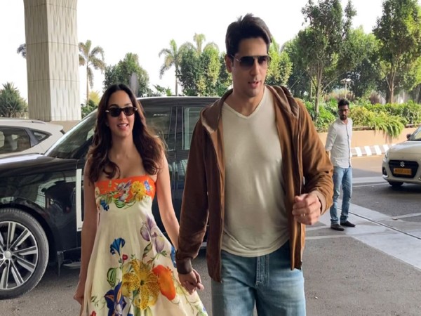 Kiara, Sidharth spotted at Mumbai airport after pregnancy announcement