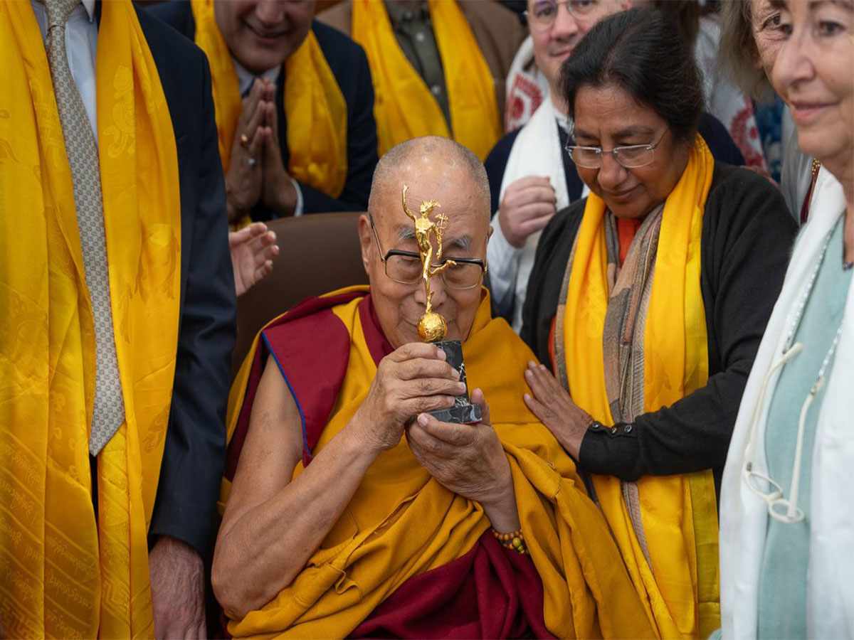 Dalai Lama Wins 2025 Gold Mercury Award for Peace & Human Rights