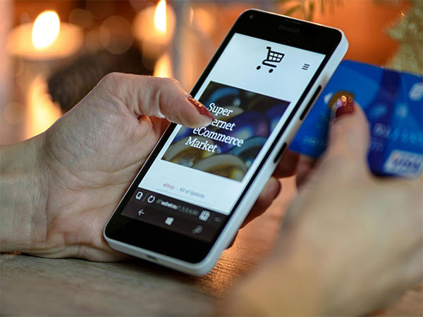 India's E-Commerce Sector to Lead Salary Hikes in 2025