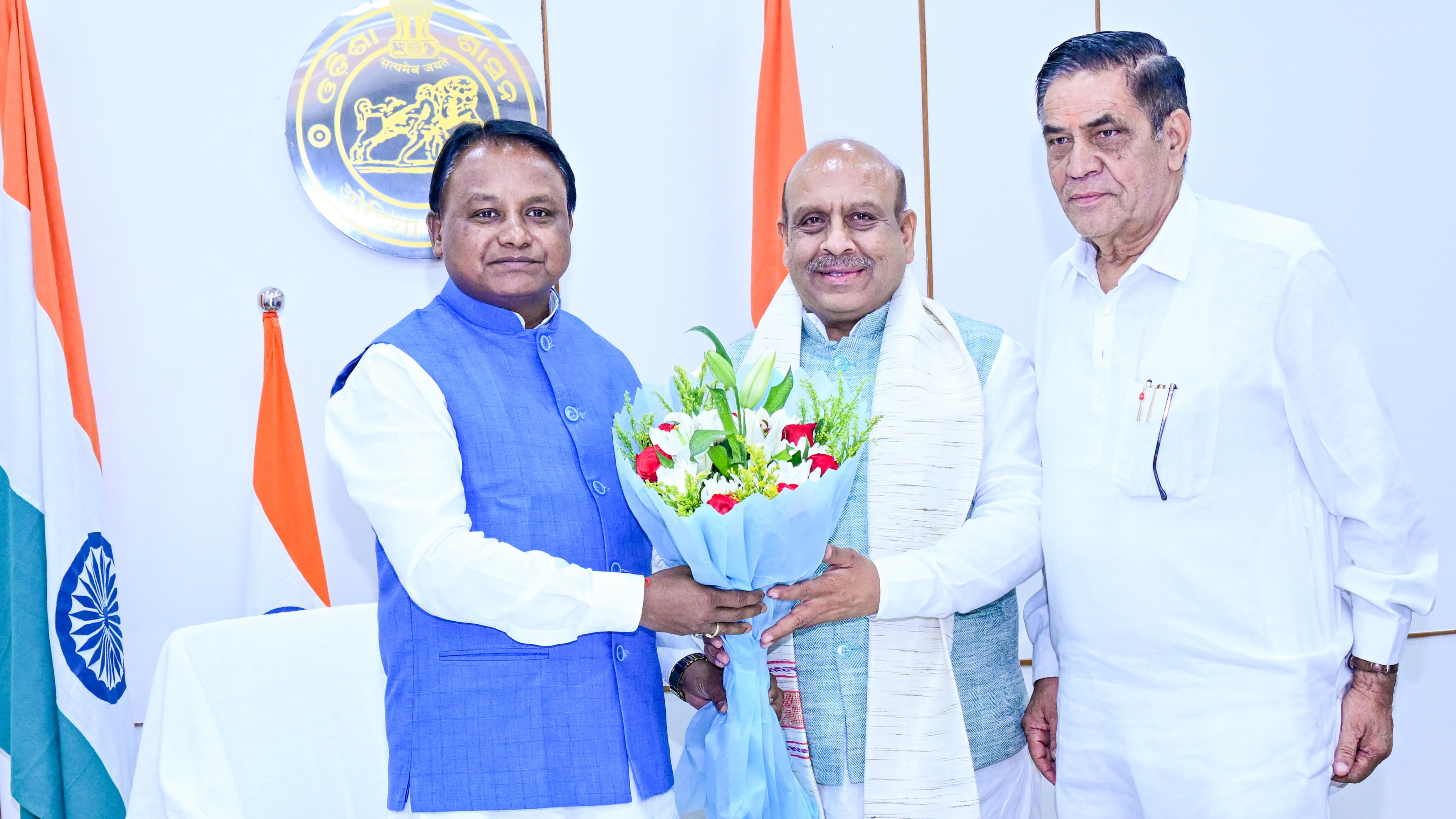 Delhi Assembly delegation meets Odisha CM, Speaker to take lesson on e-Vidhan 