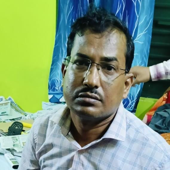 Executive Officer of Khandapara NAC caught while taking bribe