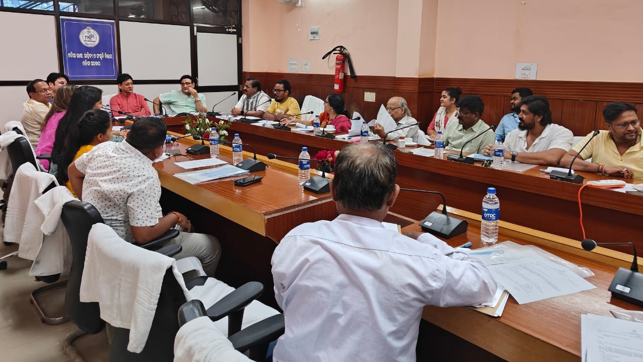 Comprehensive plan discussed for growth of Odia cinema