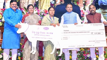 On World Milk Day 2025, Odisha CM announces ₹3/litre incentive for milk producers
