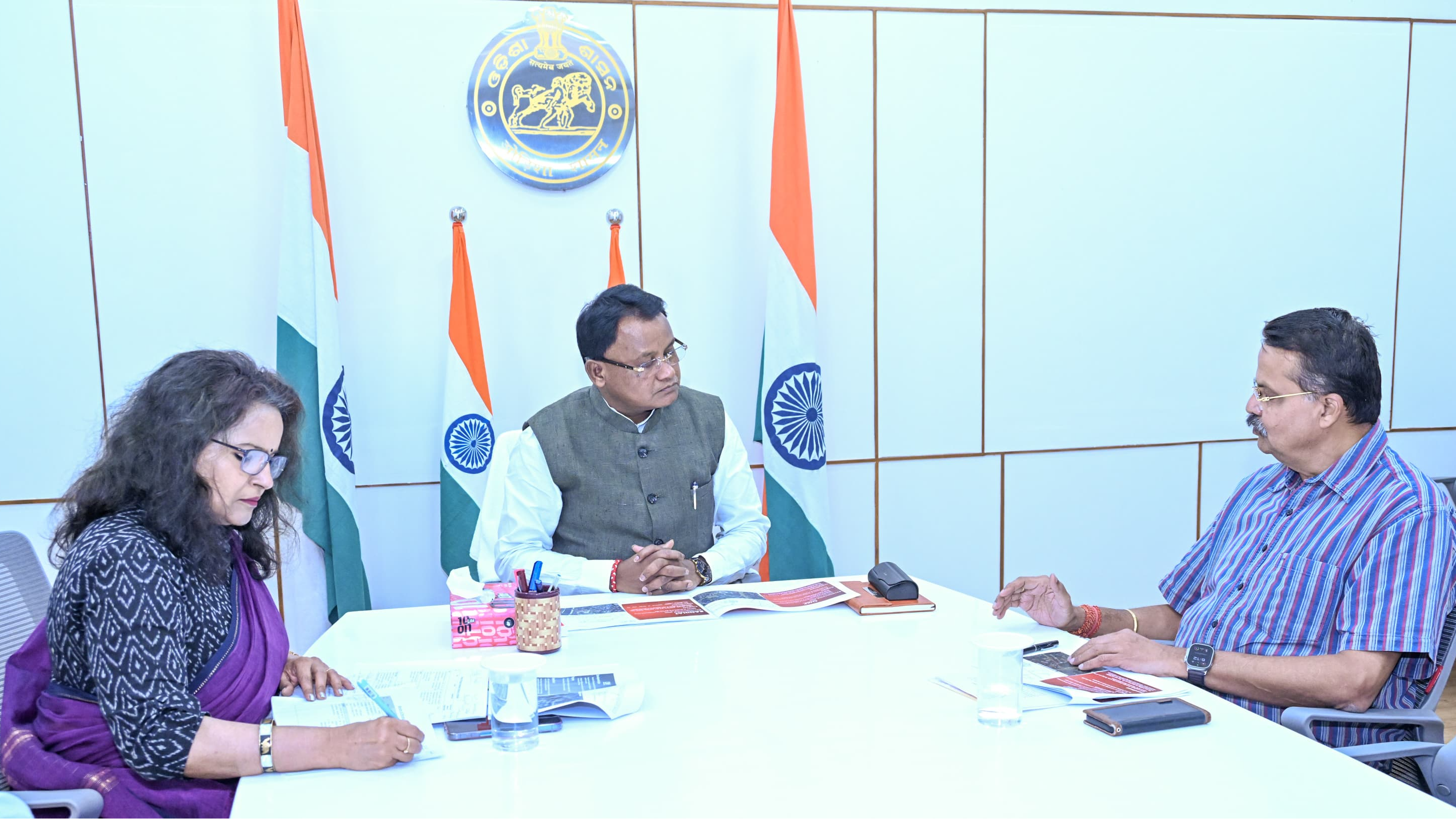 Cuttack MP Mahtab meets CM Majhi to push key development projects