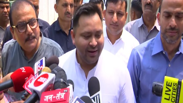 Tejashwi Yadav warns of election boycott over voter list revision in Bihar