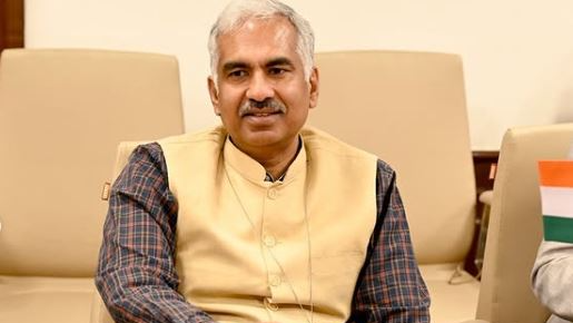 Odisha Chief Secretary Manoj Ahuja's term extended for one more year