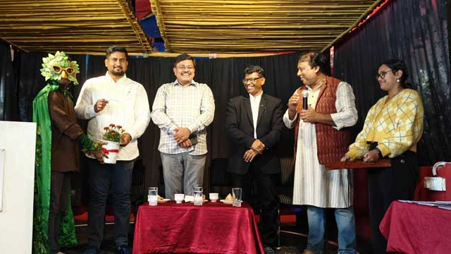 Odisha ministers urge public to gift plants instead of bouquets for New Year