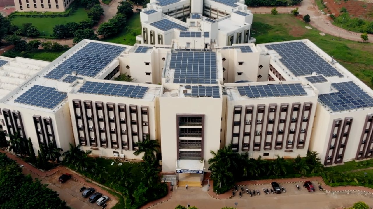 AIIMS Bhubaneswar cancels all Leaves for staff amid national emergency preparedness