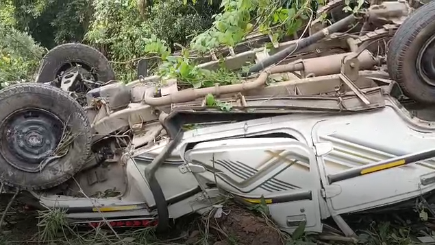 Bolero overturns in Odisha’s Bhadrak, 10 injured