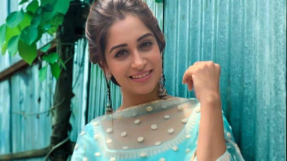 Actress Dipika Kakar diagnosed with stage 2 liver cancer