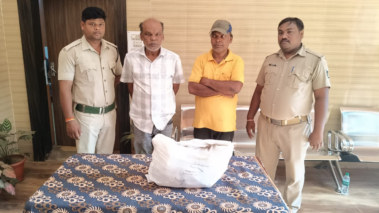 Banned Codeine Cough Syrup Seized, 2 Arrested in Bhubaneswar Police Raid