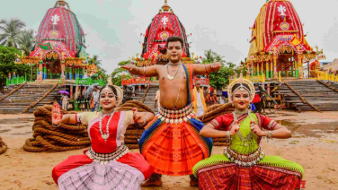 Devotion in motion: Classical dancers offer tribute to Holy Trinity on Bahuda Yatra