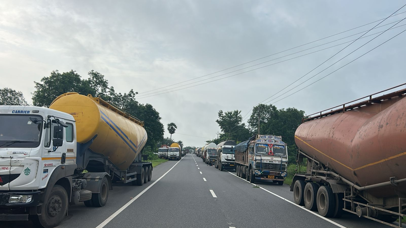 Odisha Bus-Truck Crash: 30 Injured Near Balasore