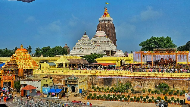 Maha Snana at Puri Temple After Child Vomits Inside