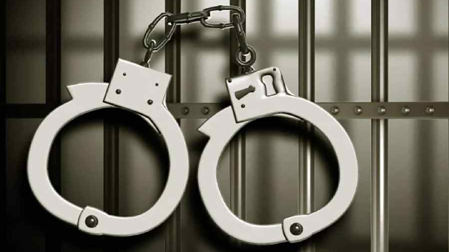 Odisha vigilance arrests Jeypore Deputy Ranger in DA case