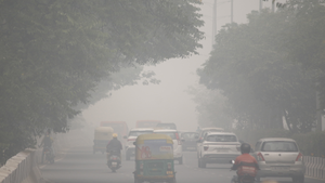 Post-Diwali smog pushes Delhi air quality to 'very poor'; other cities also affected