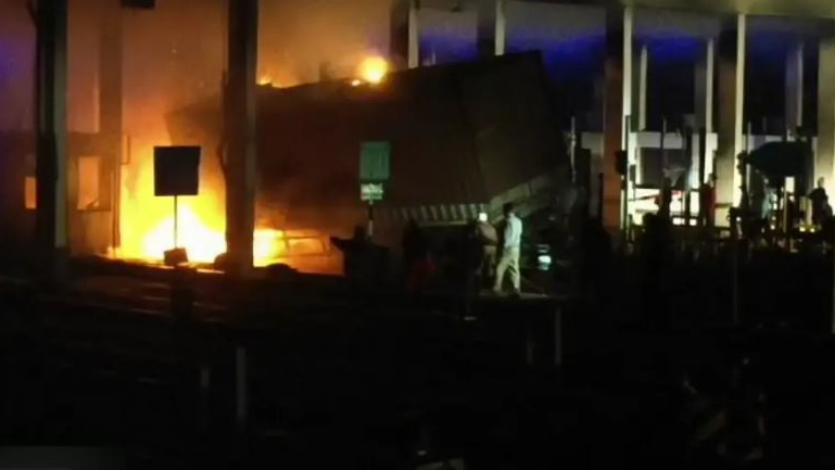 Driver charred to death after container collides with toll gate in Balasore