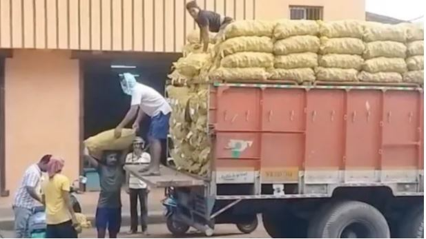 Potato prices exceed Rs 60 a kilo: Food Supply Dept. conducts raids on stockist points