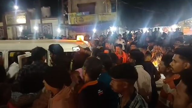 Chain snatcher gang wreaks panic in Bhadrak: Loots necklace from lady police officer 