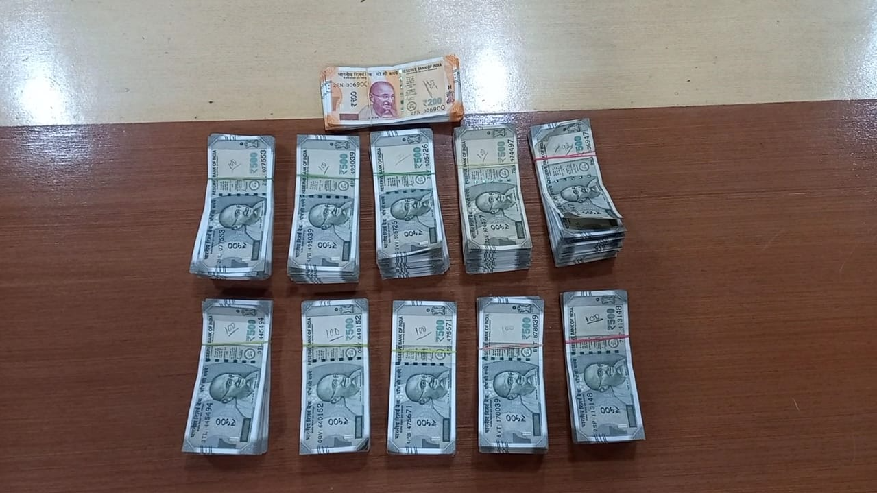 AEE Malkangiri in Vigilance net: Huge cache of cash seized 