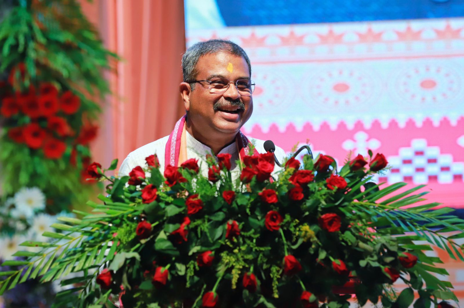 Union Education Minister dedicates Superspecialty Unit  in VIMSAR Burla