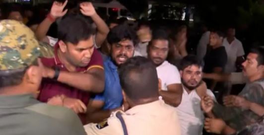 Puri girl set ablaze: BJD, Congress stage protest at AIIMS Bhubaneswar, BNS 163 clamped on campus