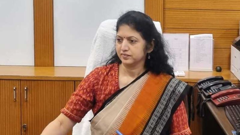 H&UD department for extensive use of Odia signages: Principal Secretary issues ultimatum for traders & commercial institutions