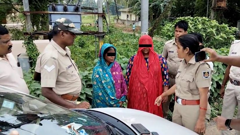 Two women arrested for brown sugar trafficking in Bhadrak