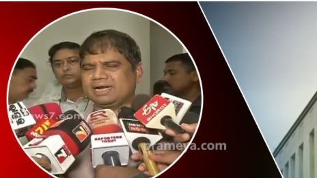 Tension at BMC office: Additional commissioner assaulted, Staff stage protest