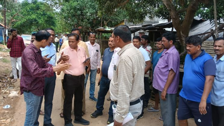 BDA initiates survey for left parallel road; Enumeration of slum families for relocation begins