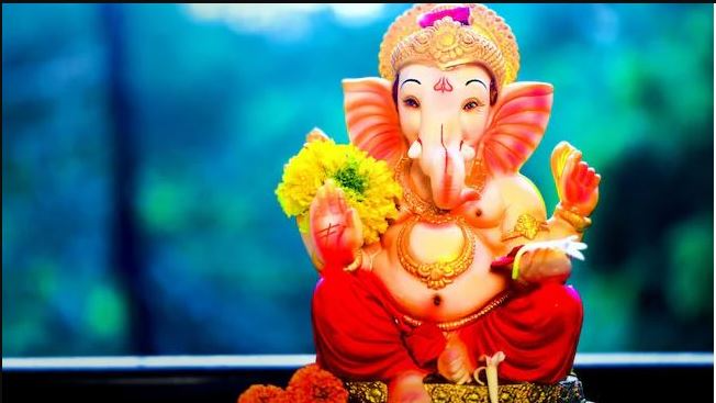 Bhubaneswar gears up for festive rush as Lord Ganesha idols fly off the shelves