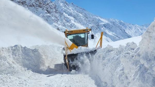 Jammu and Kashmir: BRO reopens Zojila Pass in record time reconnecting Kargil & Leh