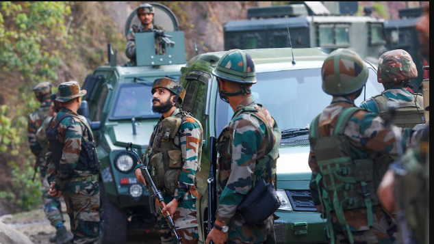 Pulwama Terrorist Killed in Ongoing Encounter – May 2025